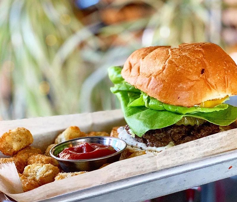 traverse city burger restaurants - taproot restaurant burger