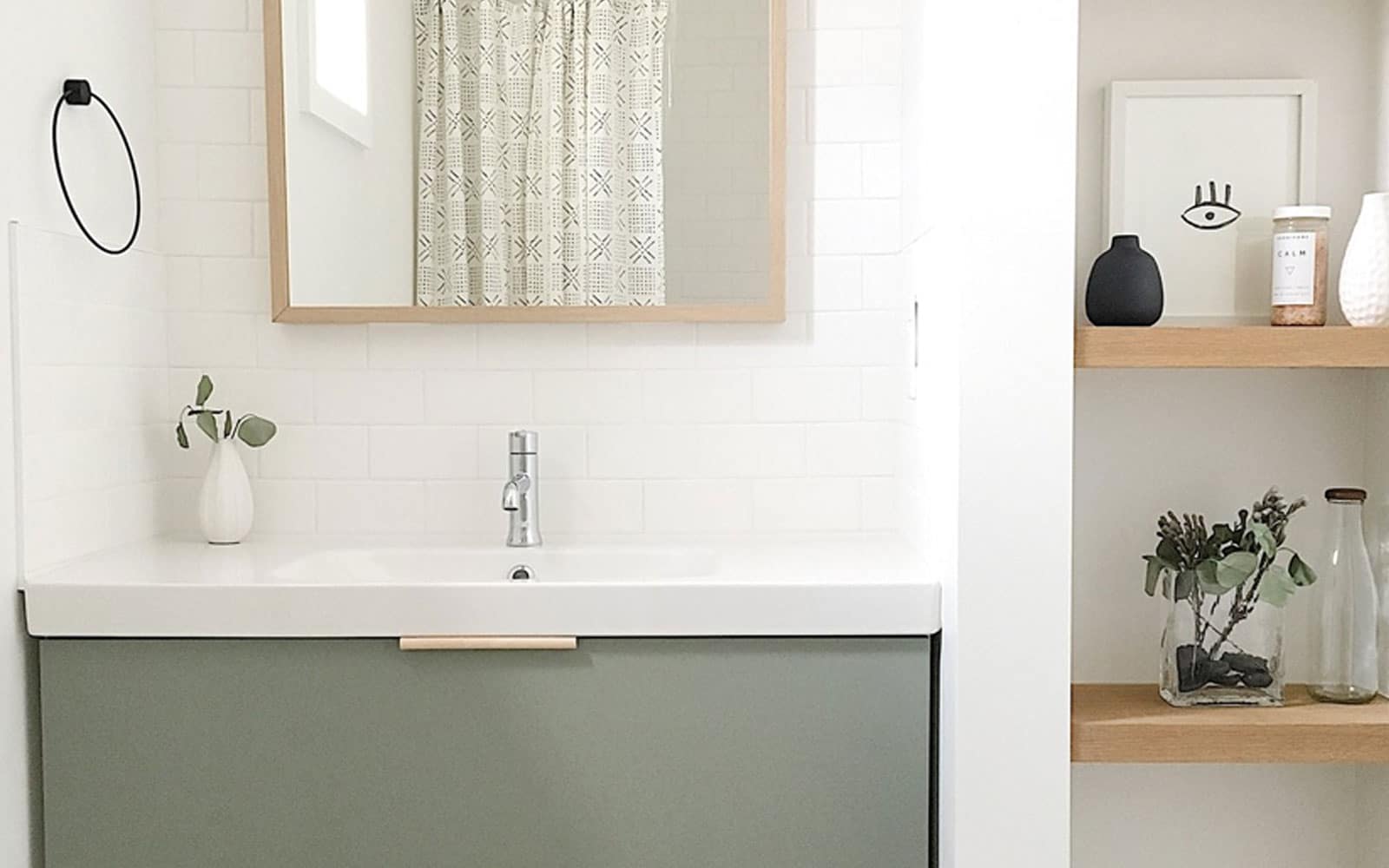 Building Home: The Kid/Guest Bathroom
